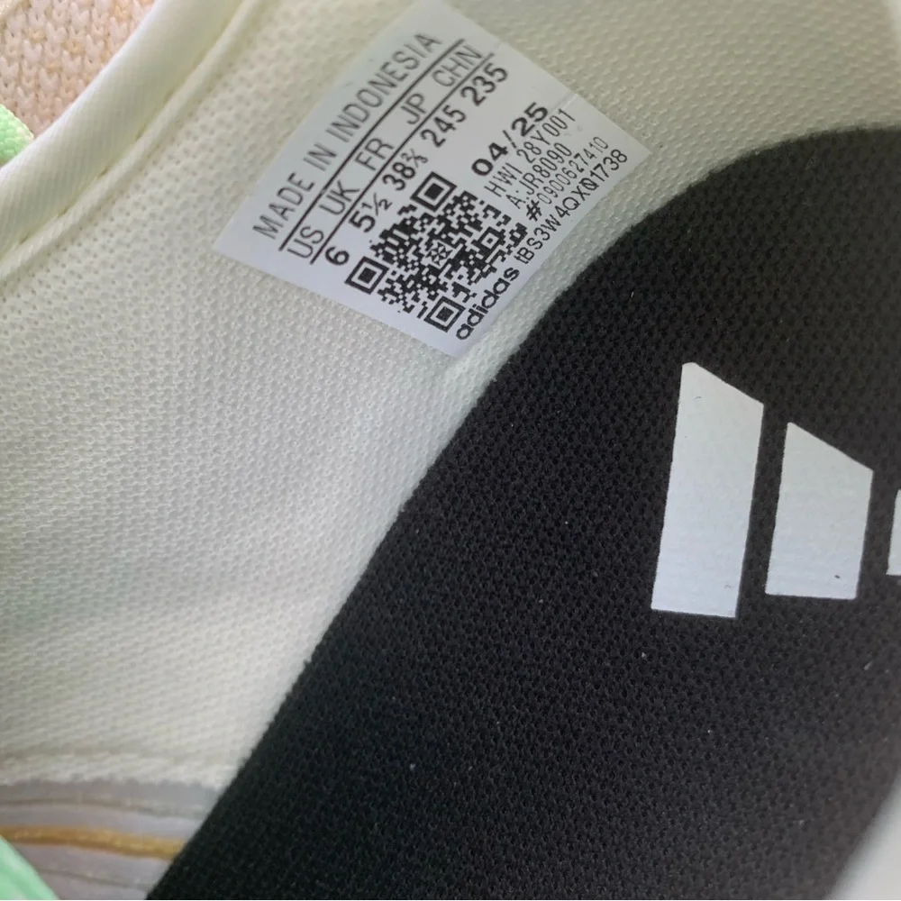 NWT Adidas Kaptain flow 2.0 Sneakers - Picture 6 of 7